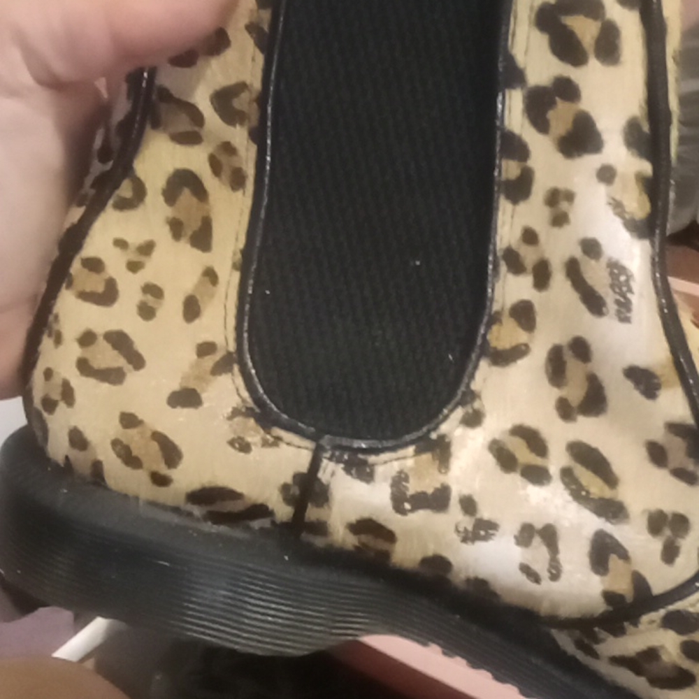 DR. Marten🔥FLORA LEOPARD CHELSEA BOOTS Womens sz 6 - Picture 10 of 11